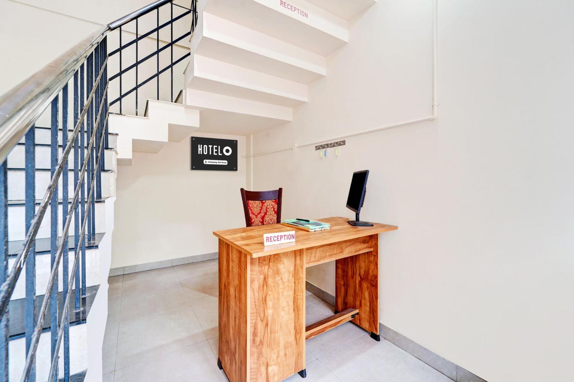 Super Hotel O West Hill Near Mietra Hospital Varakal Екстериор снимка