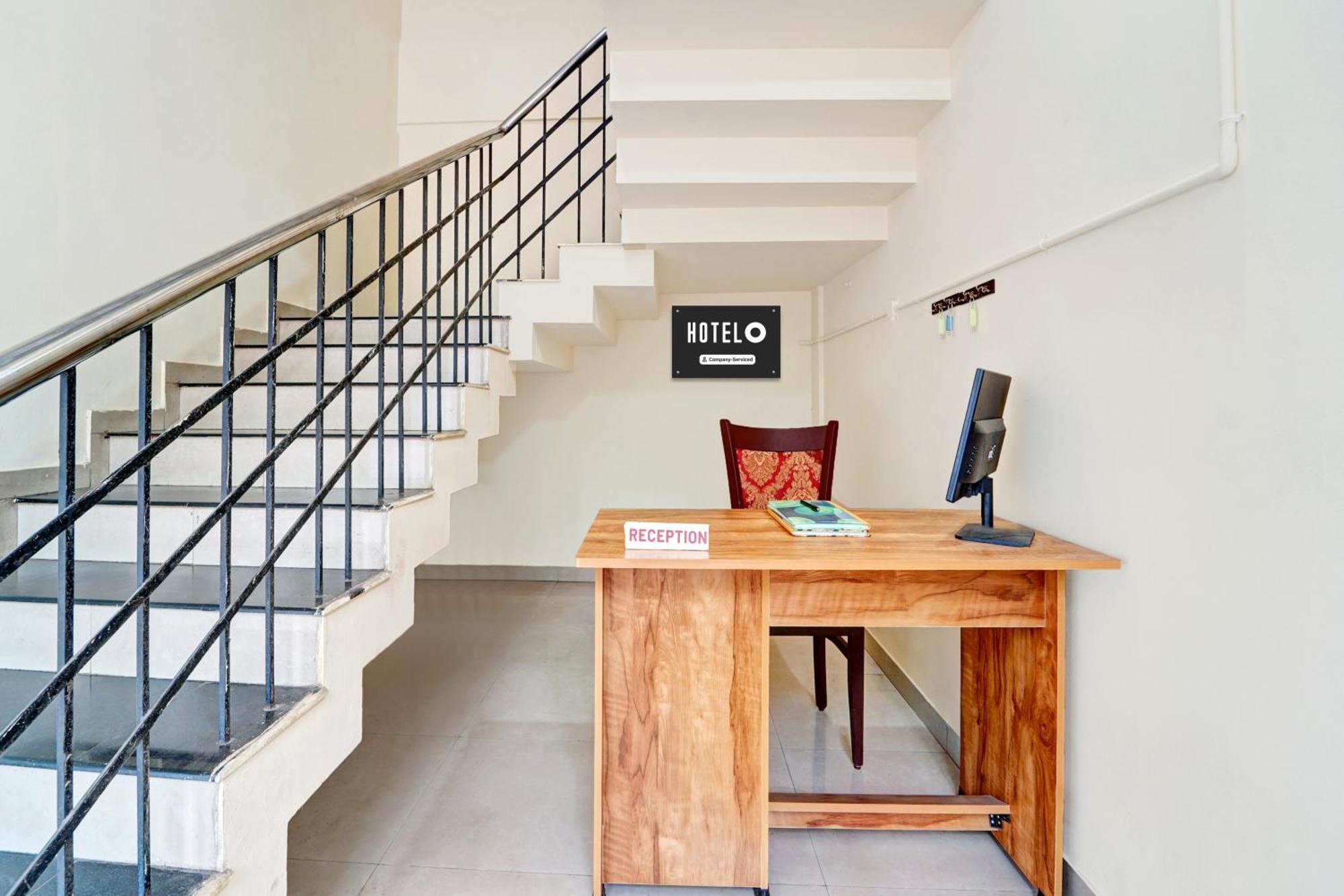 Super Hotel O West Hill Near Mietra Hospital Varakal Екстериор снимка